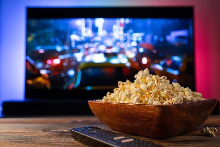 8 filmat e fundvitit që ju ndihmojnë të përmirësoni anglishten tuaj